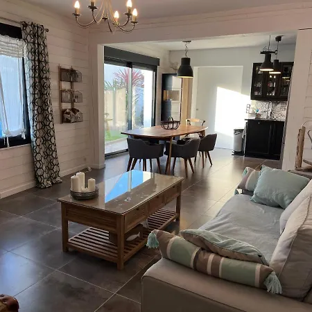 Maison De Plein Pied Holiday home